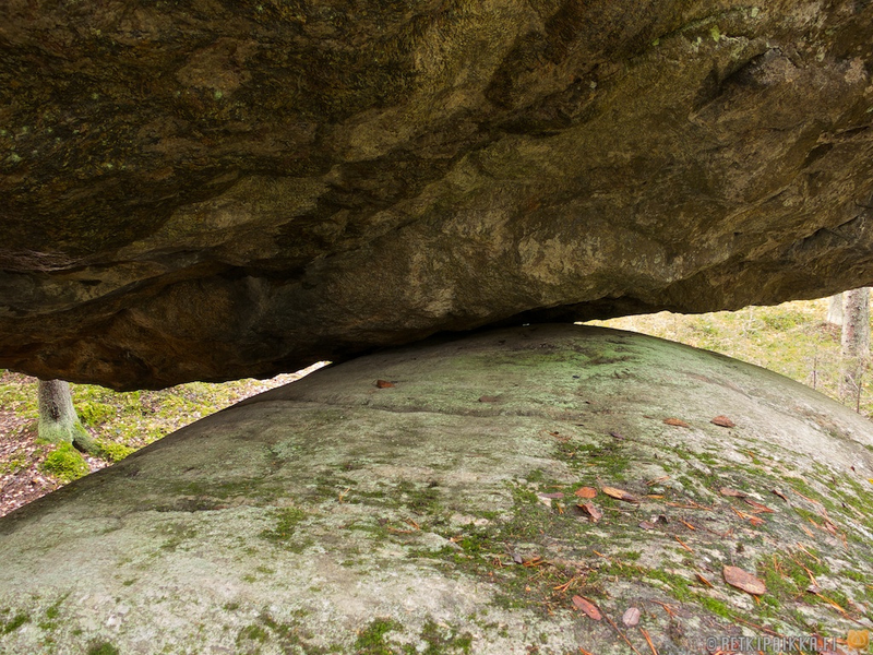Illustration for article titled This is a big rock